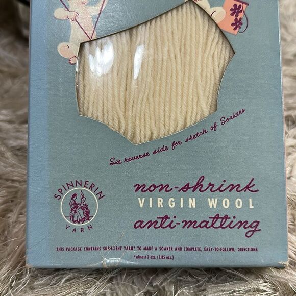 Vintage Spinnerin Soaker Knit Or Crochet Kit To Create A Wool Diaper Cover - Picture 5 of 17